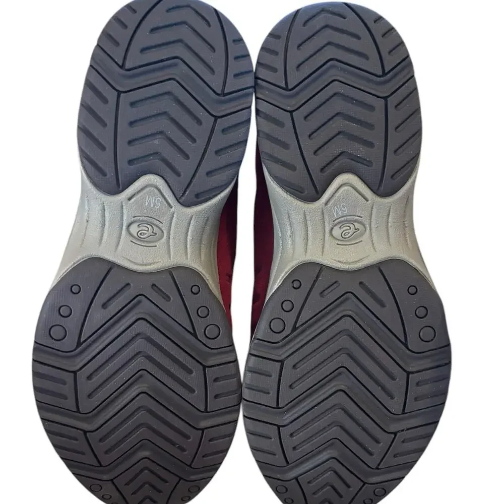 NIB Easy Spirit Traveltime Slip On Mule Sneakers Women's Size 5 M Dark Red